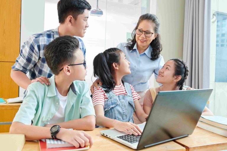8-mistakes-to-avoid-while-teaching-your-kids-coding