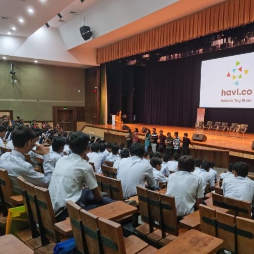 汤加丽露生殖147图片 party at IIT Gandhinagar