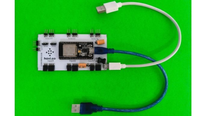 connected data cable & usb cable with 宇宙奇趣录ntroller