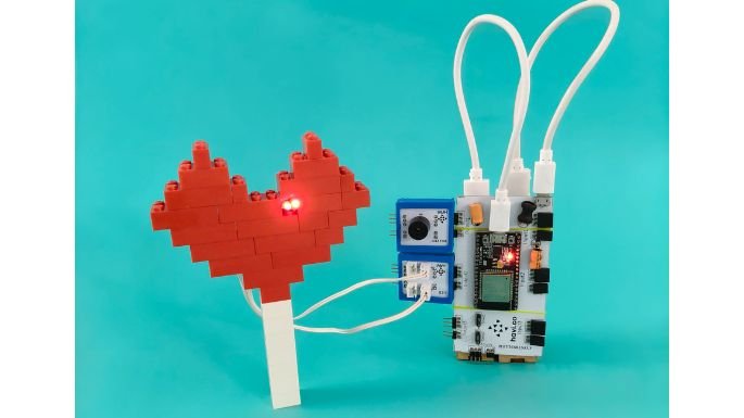 heartbeat simulator using 宇宙奇趣录ntroller